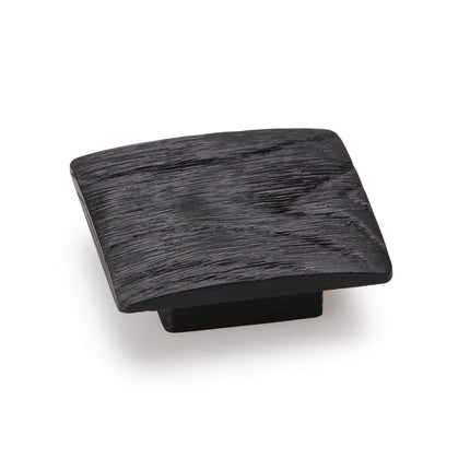 Buy Balto By Momo Handles from $37.00 - Shipping Australia wide or Click & Collect option. A square-textured knob crafted from Ash wood, perfect for pairing with the Calin bow handle. A classic touch for any room, it's a timeless piece that adds a warm an