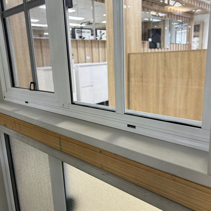 116x18mm x 5.6m Pine Primed Finger Jointed Square Edged Timber Reveal