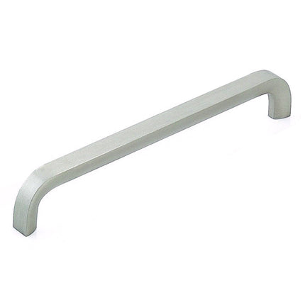 Buy Trento By Momo Handles from $21.00 - Shipping Australia wide or Click & Collect option. A rounded D handle that is at home in any modern kitchen. Handle sizing and technical information